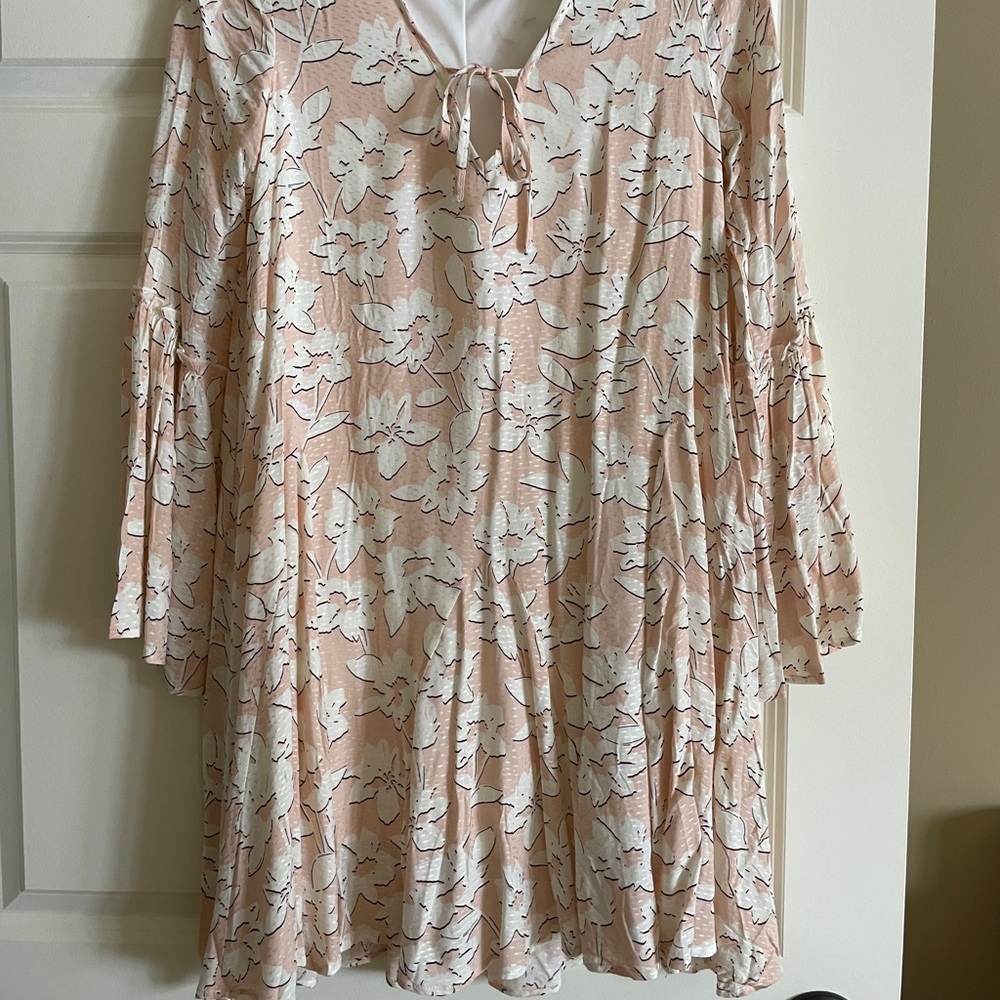 Peachlove Maternity bell sleeve dress